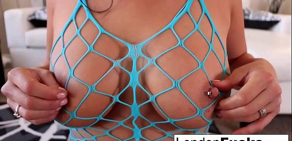  London Keyes does a pov style solo and rubs herself to ecstacy!